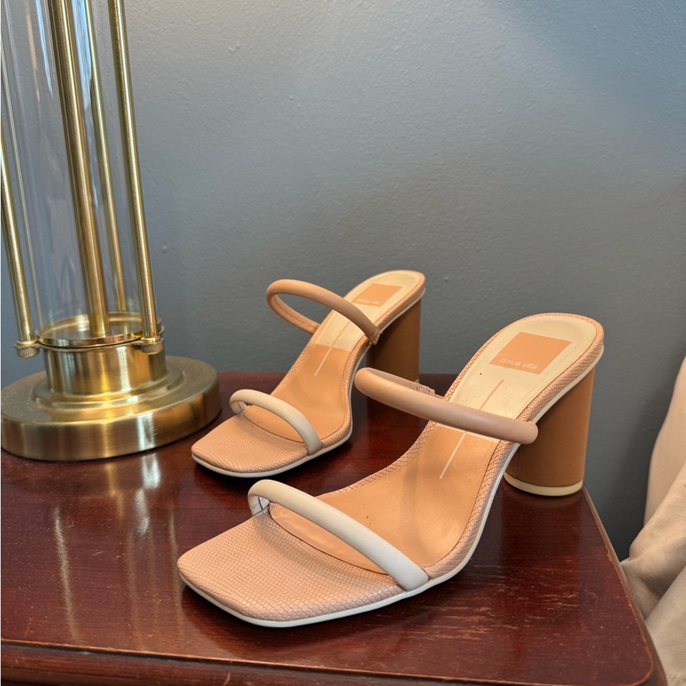 Dolce Vita Tan and White Heels